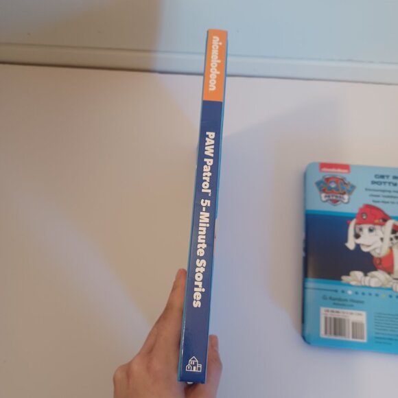 Paw Patrol Book Bundle 5-Minute Stories & Potty Patrol Nickelodeon Books - Picture 4 of 14